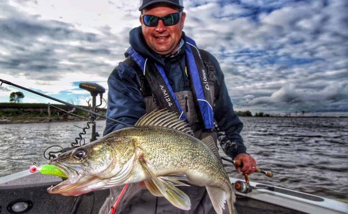Summer Walleyes: Favorite Techniques From the Pros!